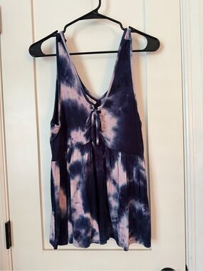 Maurices Tie-Dye Tank Top in Navy and Light Pink